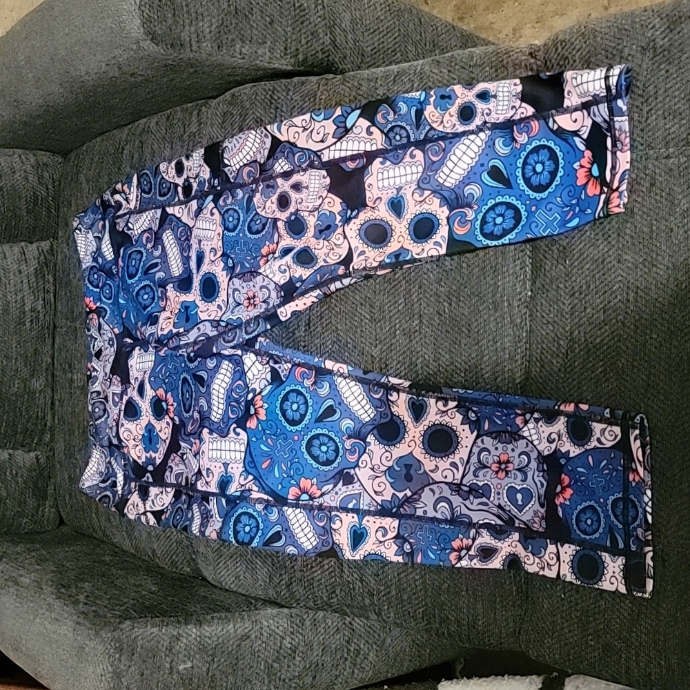 CVG OG cotton candy skulls